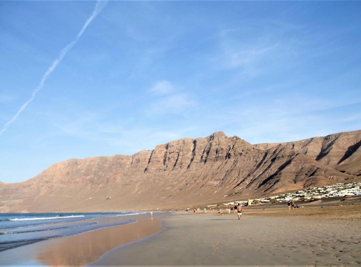 Canaryislandshost L Famara Surfer Екстер'єр фото