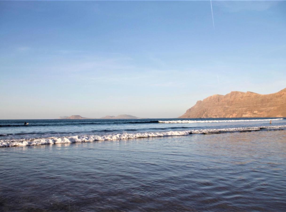 Canaryislandshost L Famara Surfer Екстер'єр фото